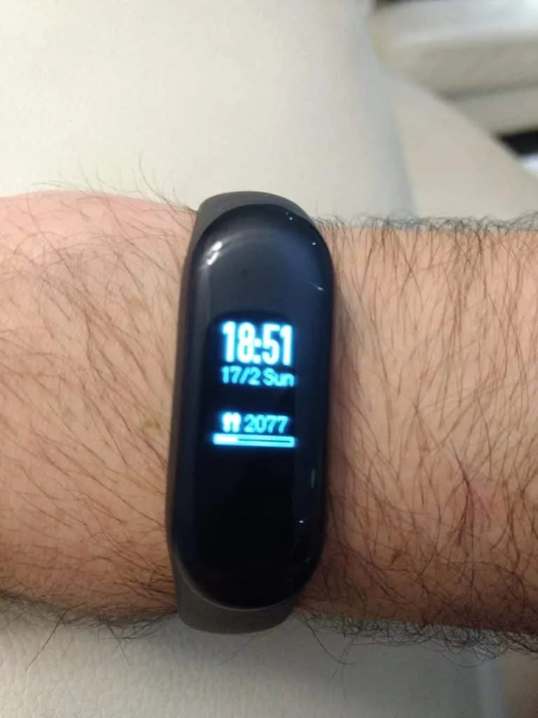 Mi Band 3 ranteessa
